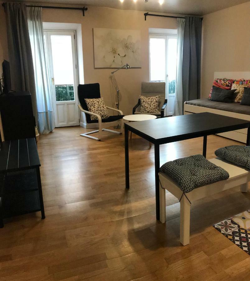 Sebrenu 1 Apartment